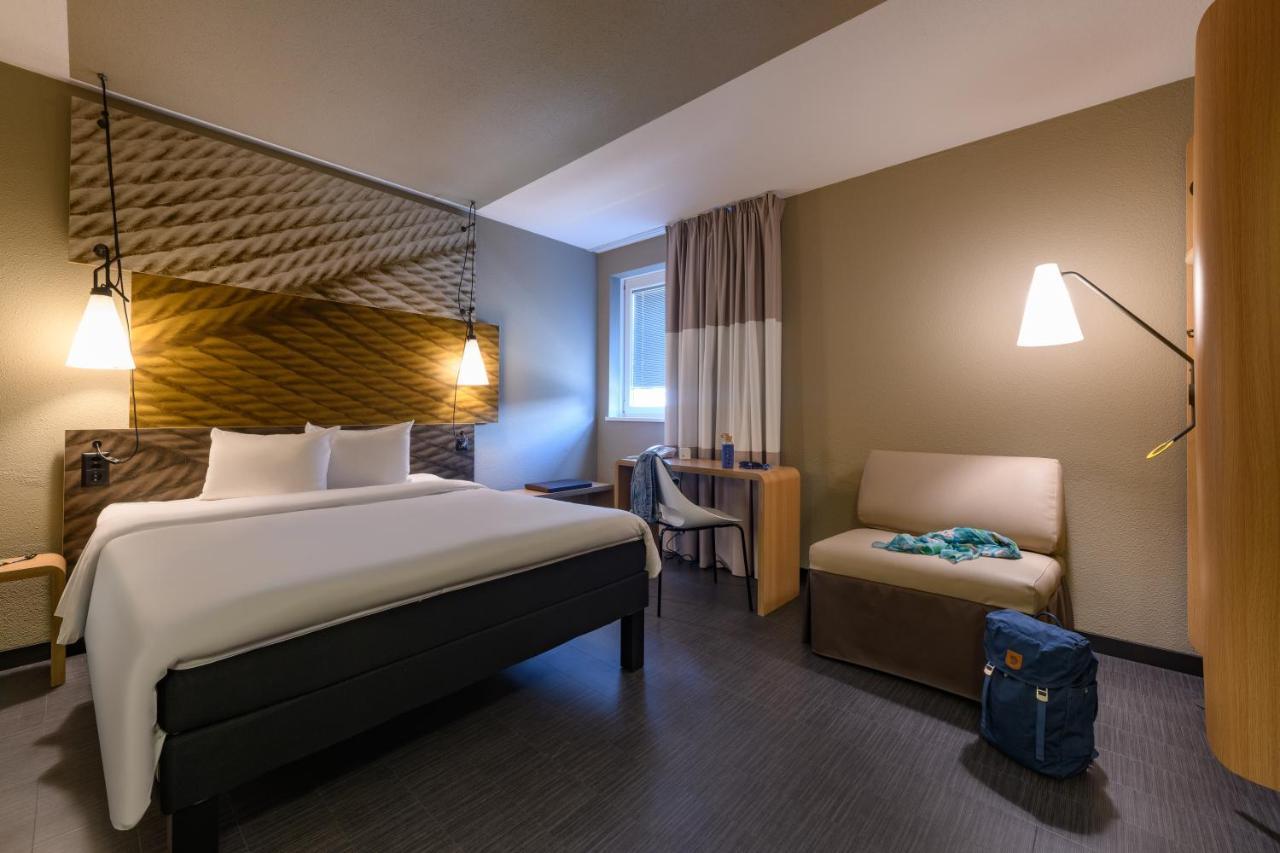 Ibis Zuerich City West Esterno foto