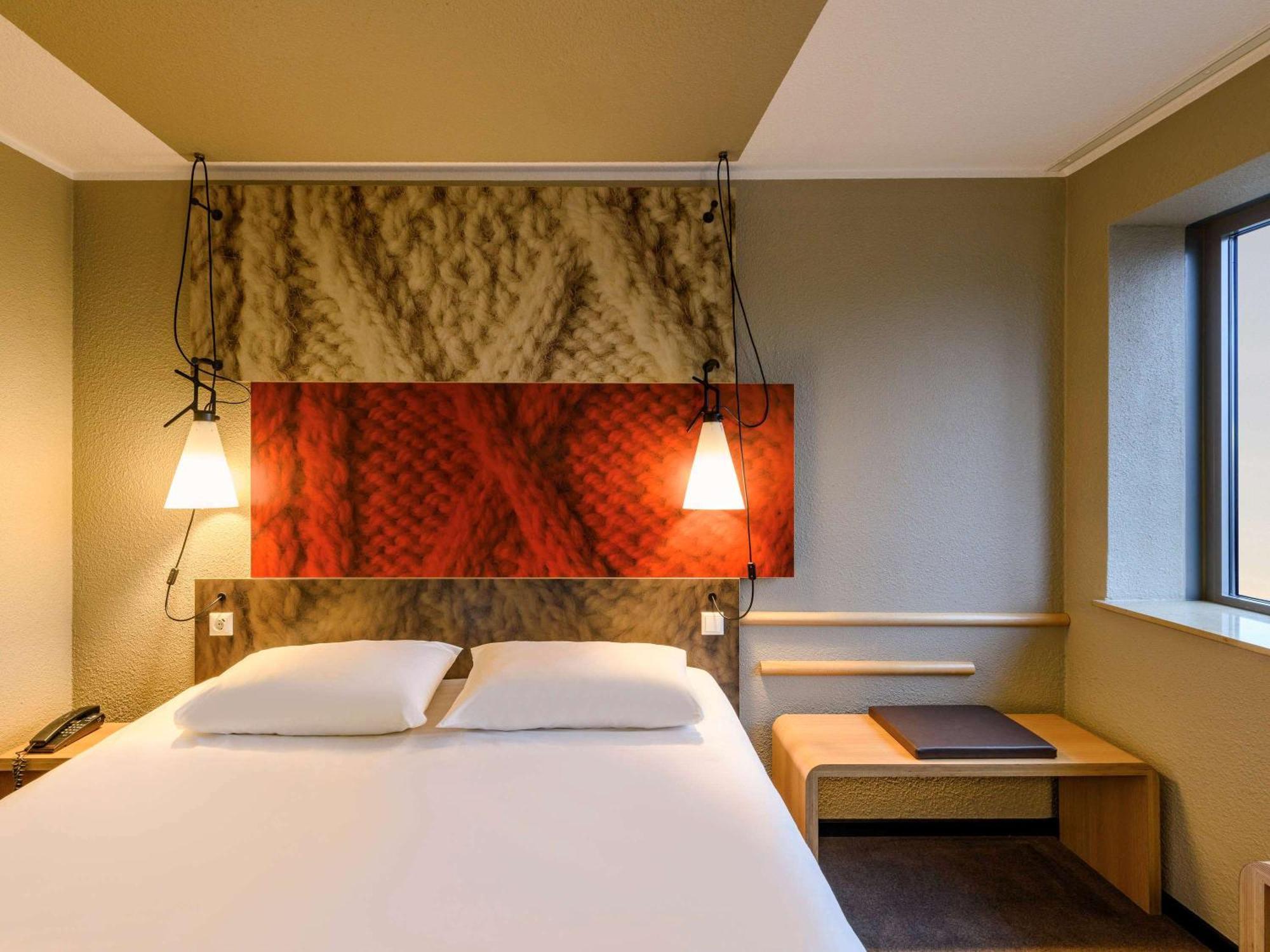 Ibis Zuerich City West Esterno foto