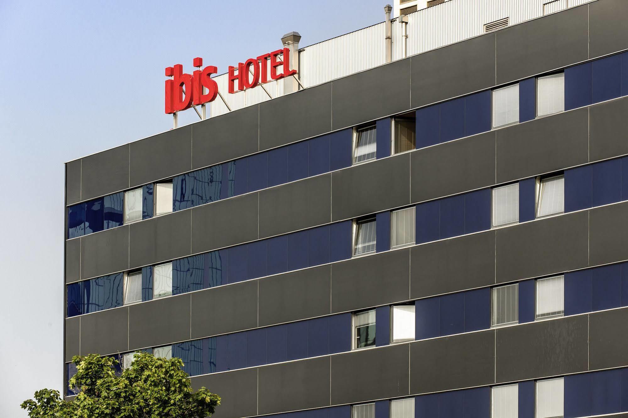 Ibis Zuerich City West Esterno foto
